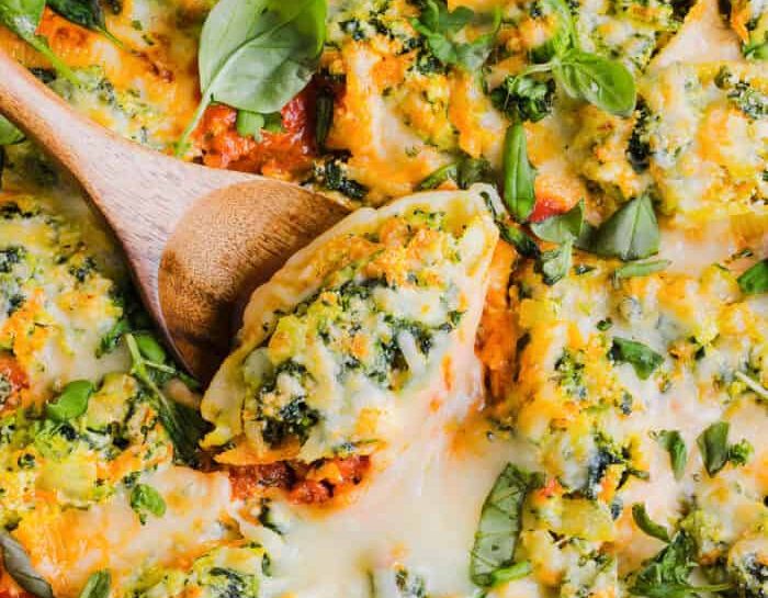 Veggie and Cheese Stuffed Shells